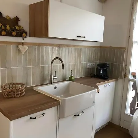 Le Coeur De F2 Plein Centre 4p + Garage Apartment *