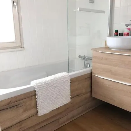 Le Coeur De F2 Plein Centre 4p + Garage